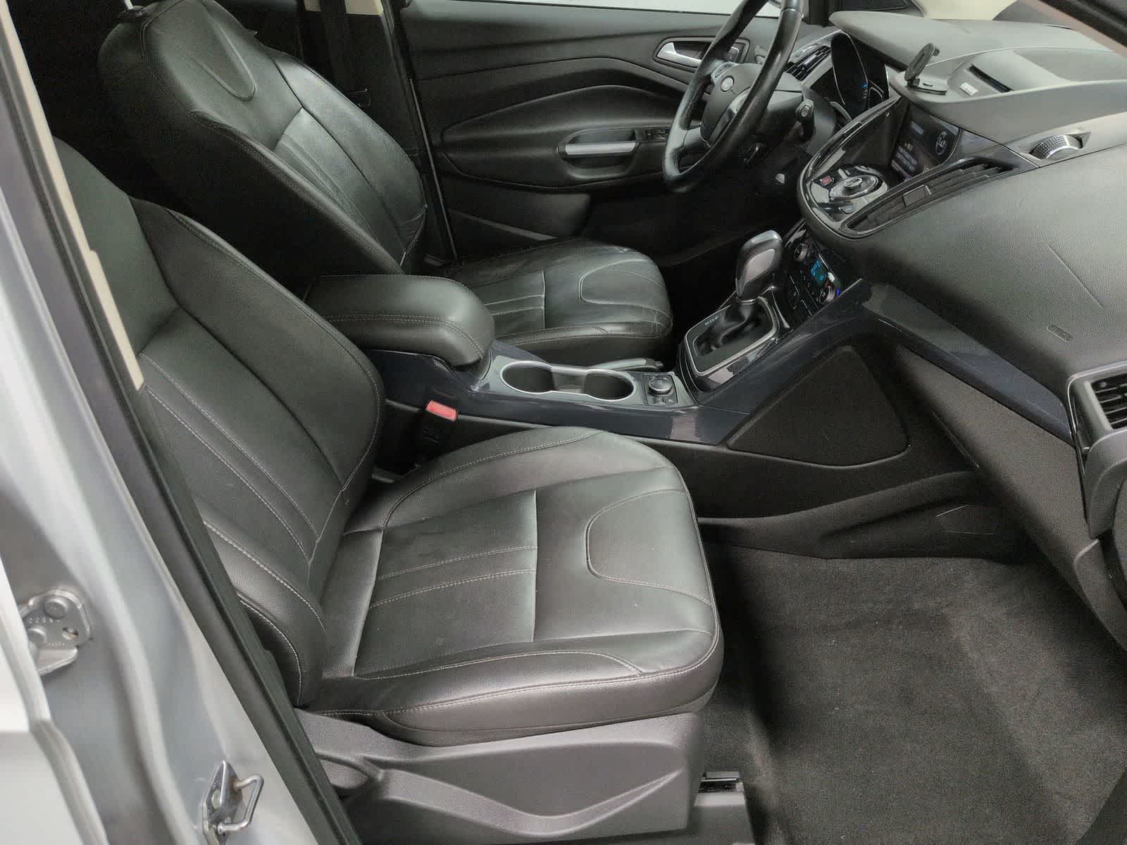 Thumbnail: 2013 Ford Escape - 22