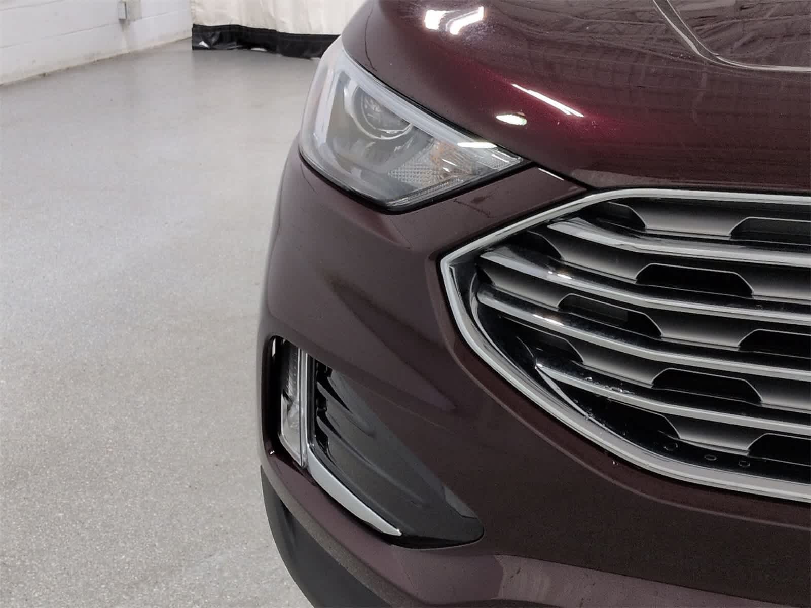 Thumbnail: 2022 Ford Edge - 11