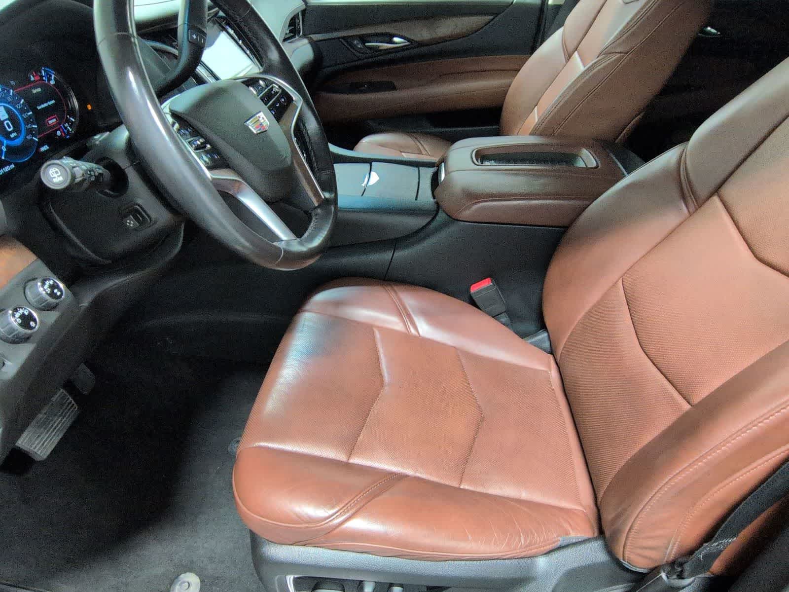 Thumbnail: 2018 Cadillac Escalade - 16