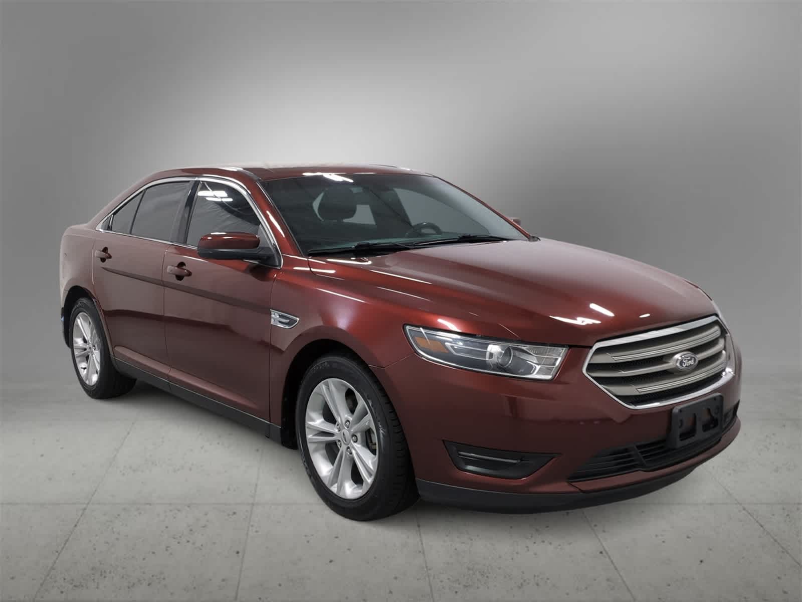Thumbnail: 2016 Ford Taurus - 2