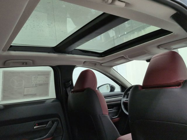 Thumbnail: 2026 Mazda CX-50 - 23