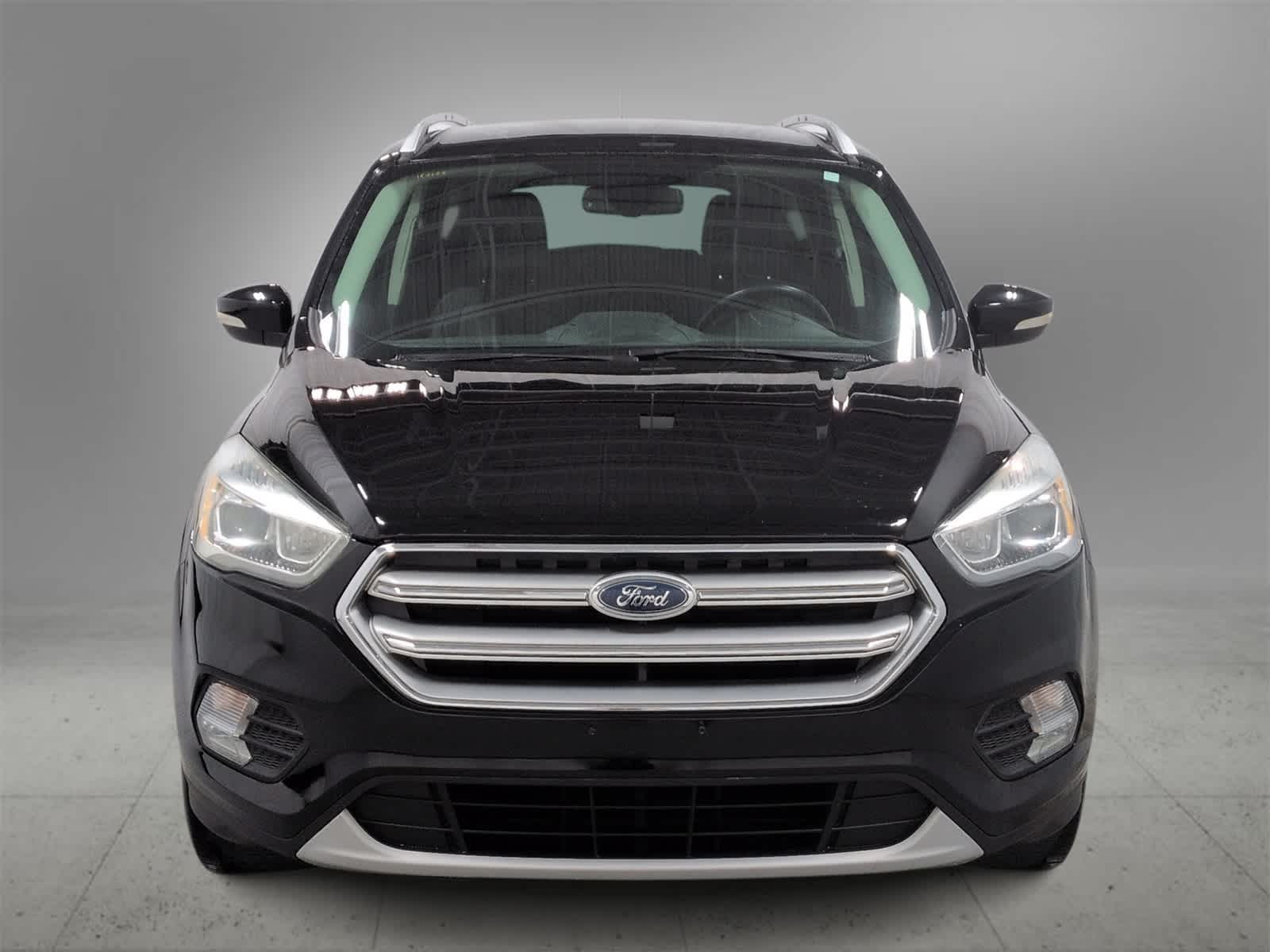 Thumbnail: 2017 Ford Escape - 3