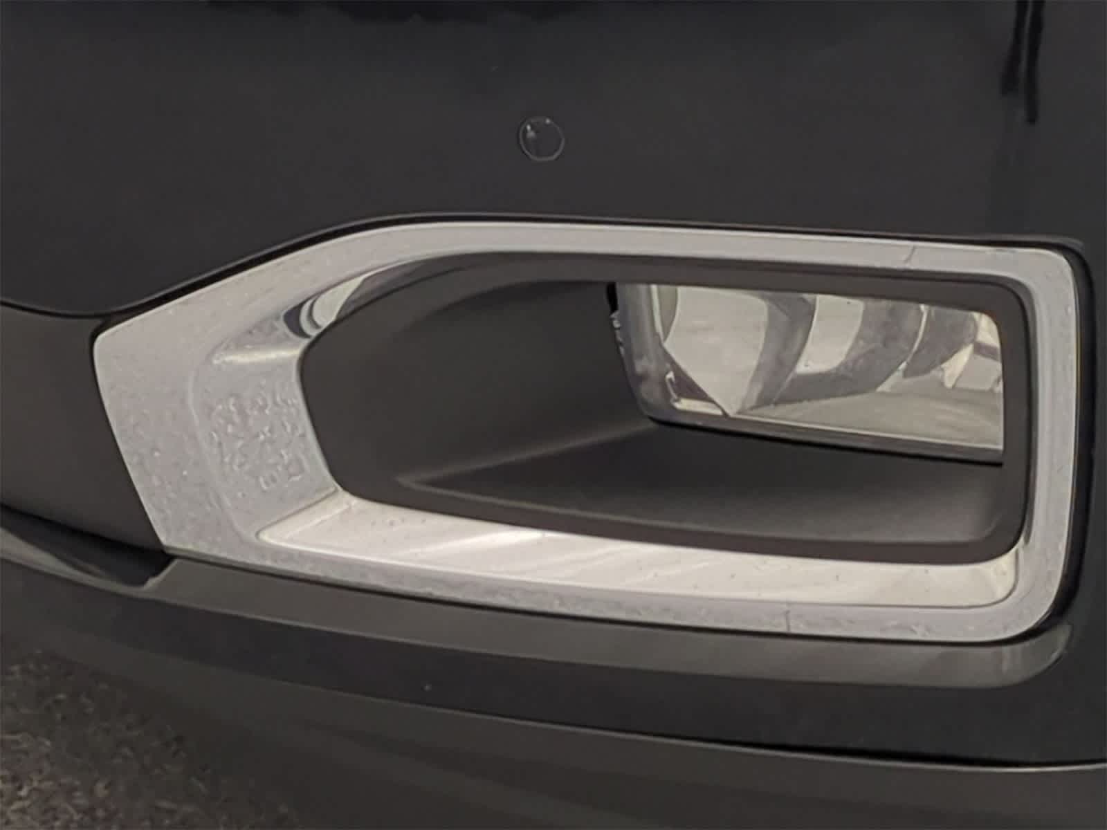 Thumbnail: 2015 GMC Yukon - 11