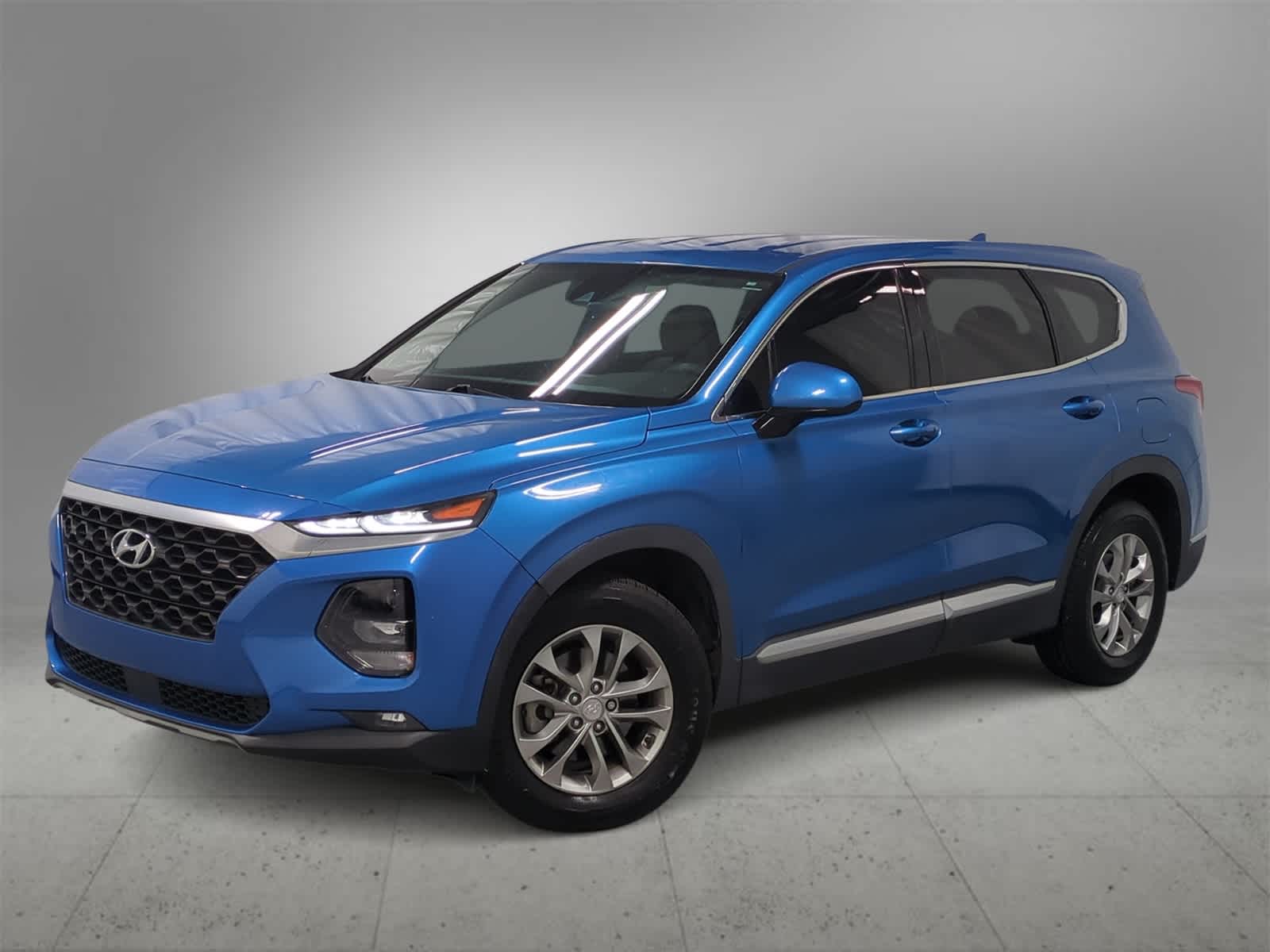 Thumbnail: 2019 Hyundai Santa Fe - 1