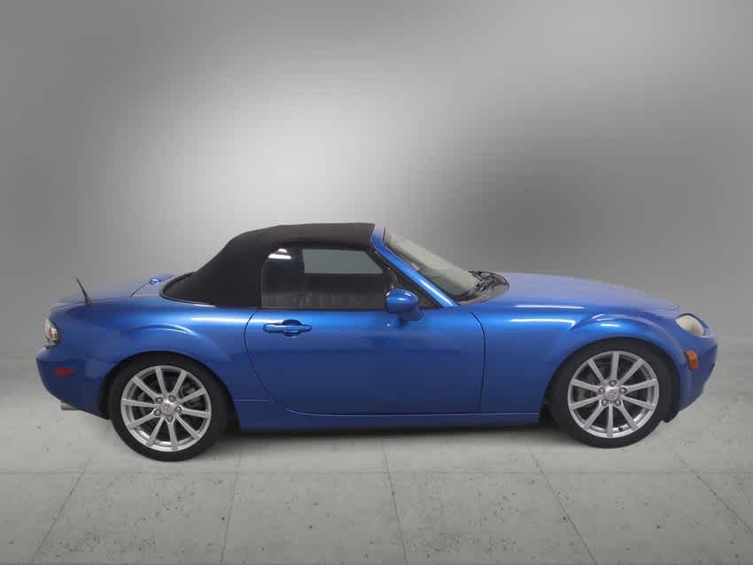 2006 Mazda MX-5 Miata Grand Touring 9