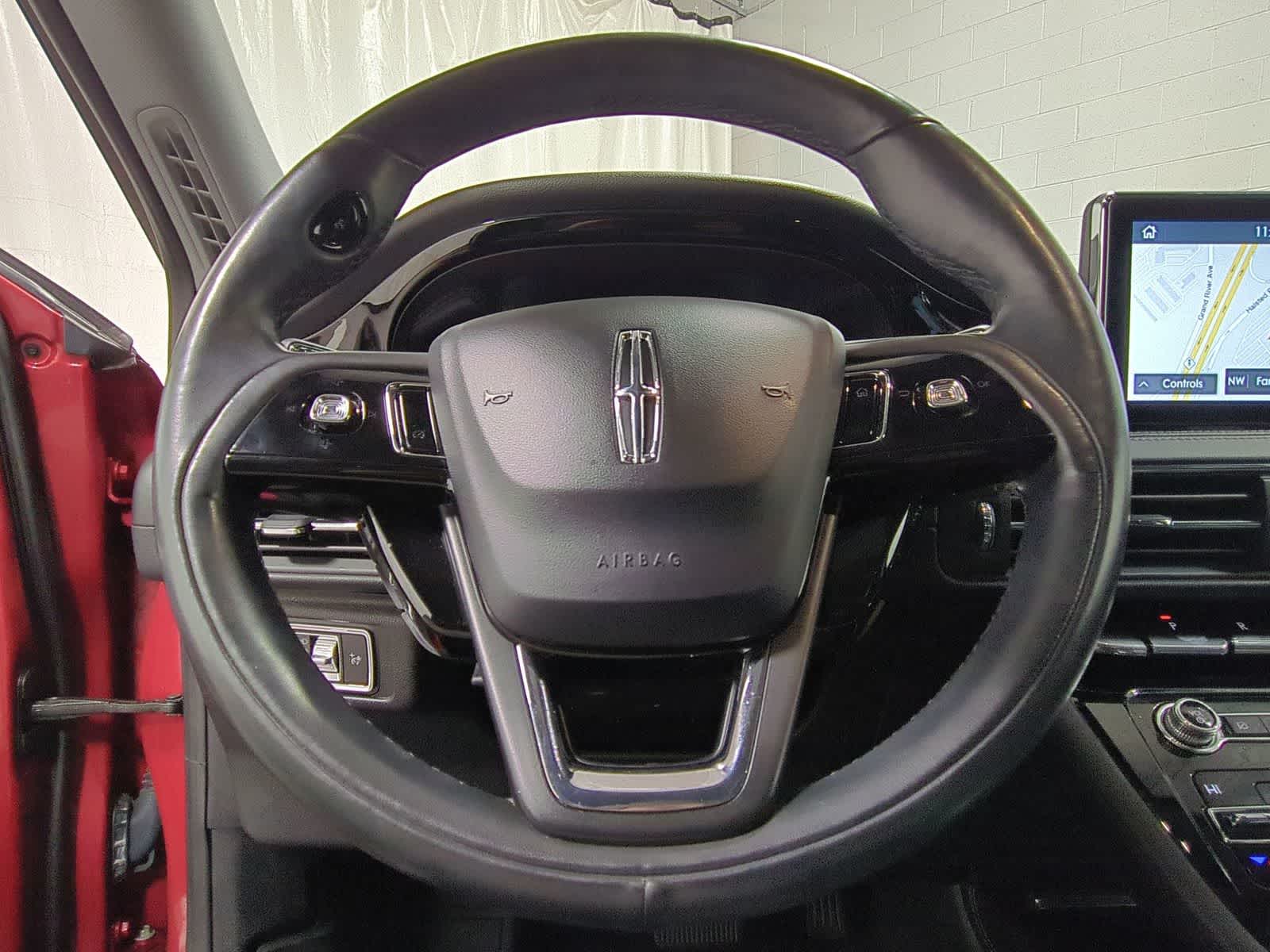 Thumbnail: 2020 Lincoln Corsair - 29