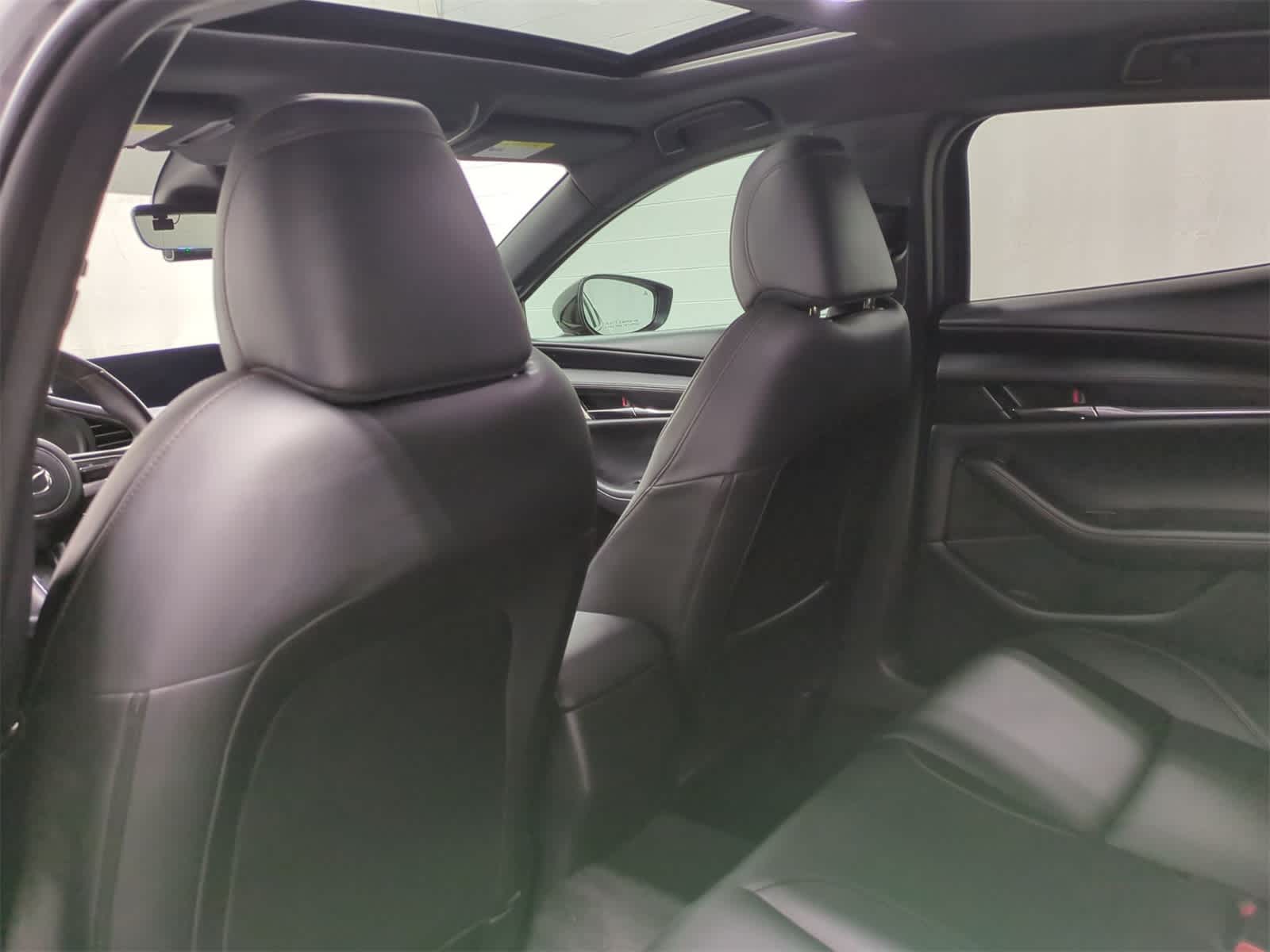 2023 Mazda Mazda3 Turbo 18