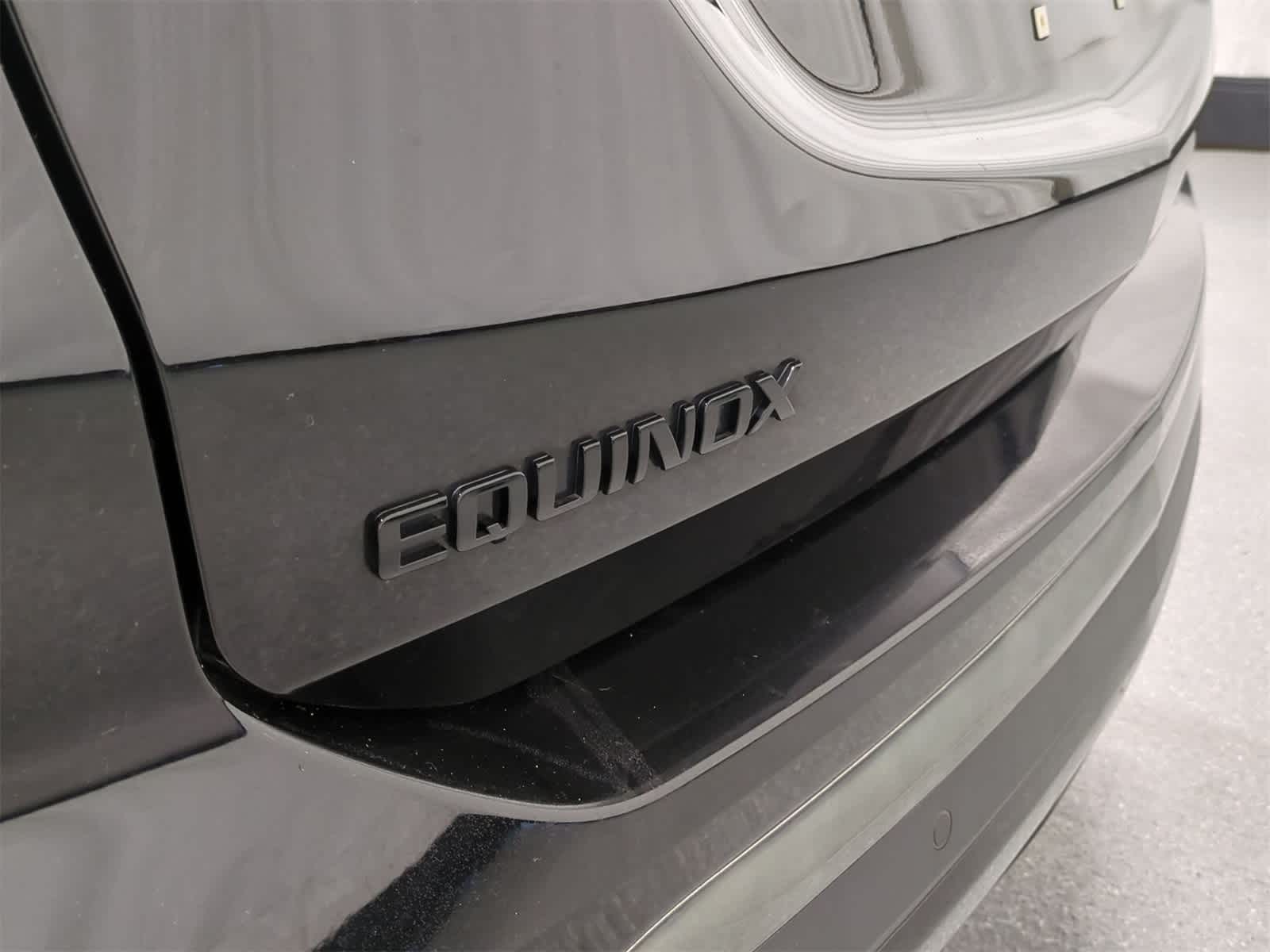 Thumbnail: 2022 Chevrolet Equinox - 13