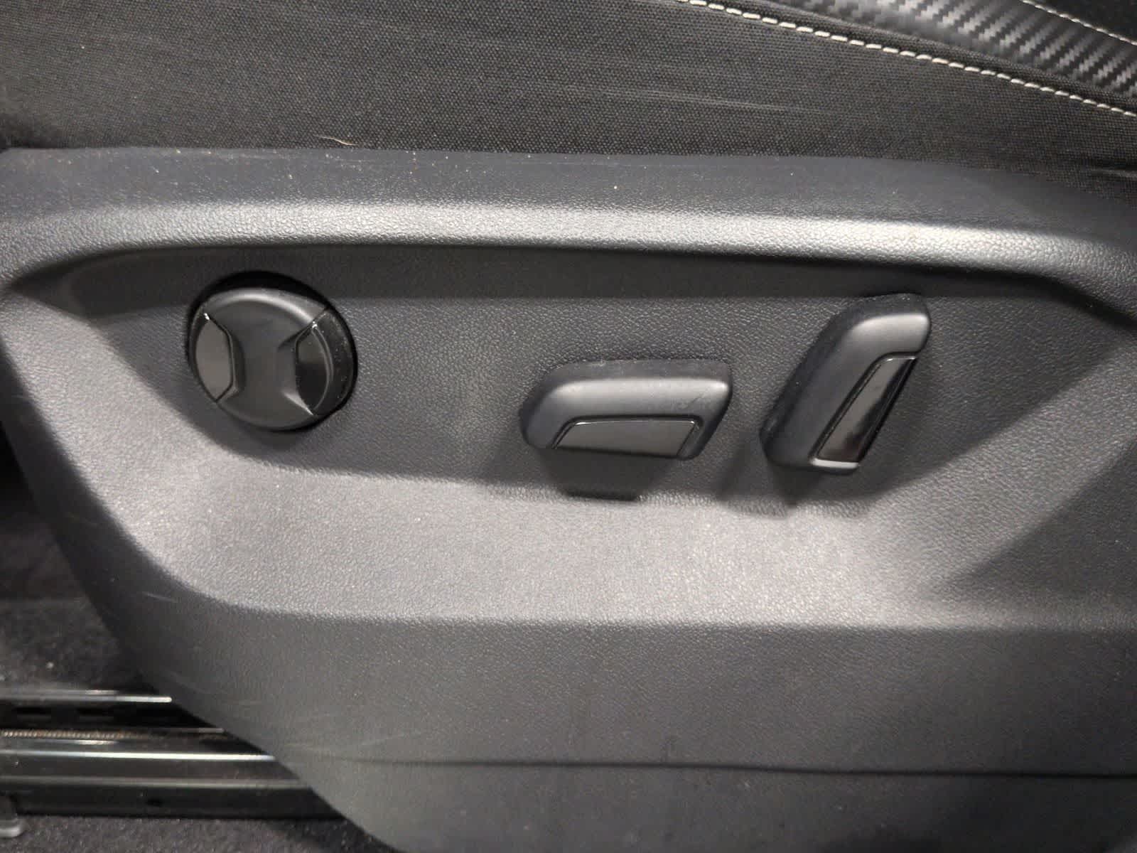 Thumbnail: 2023 Volkswagen Atlas - 18