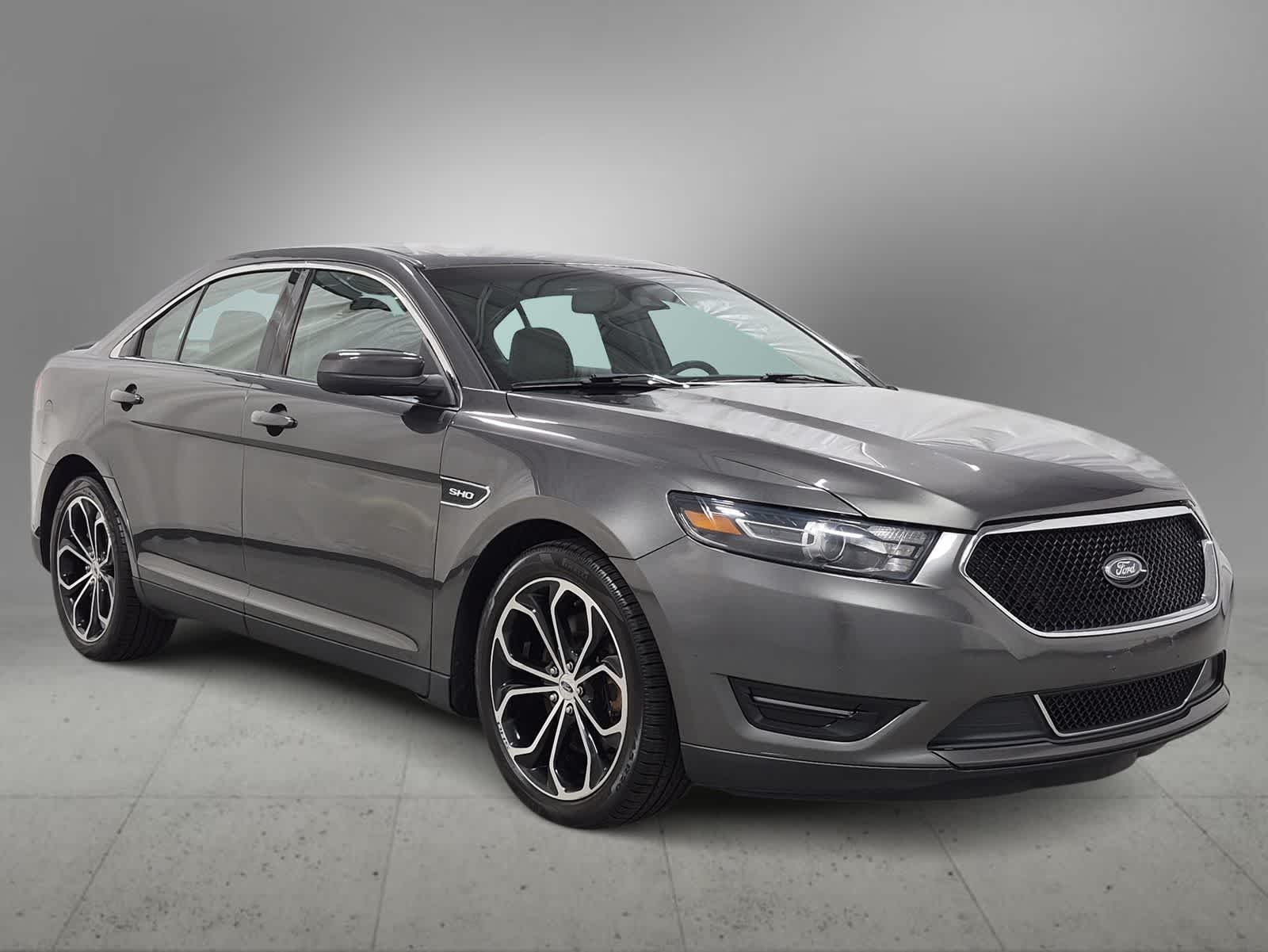 Thumbnail: 2018 Ford Taurus - 2
