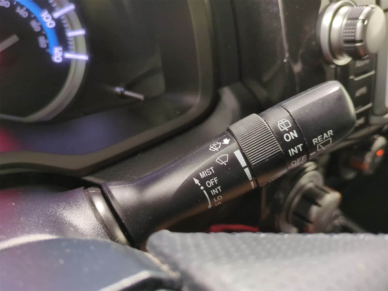 Thumbnail: 2015 Toyota 4Runner - 26