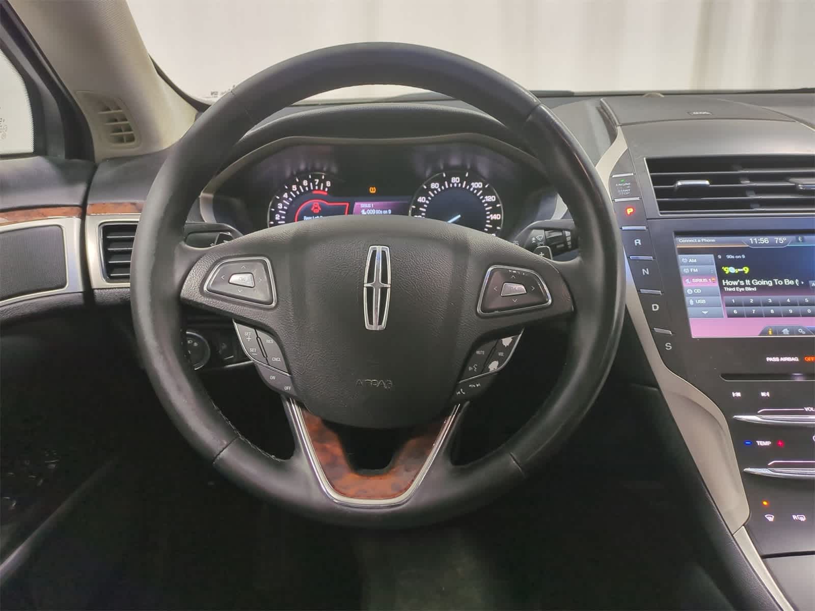 Thumbnail: 2016 Lincoln MKZ - 25