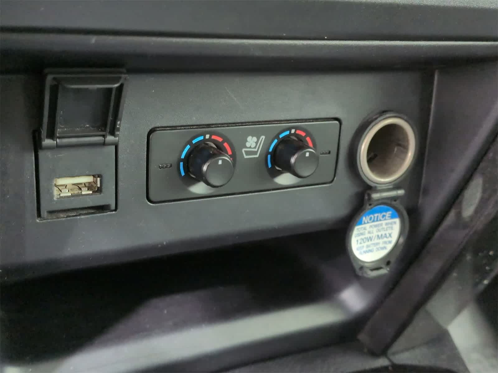 Thumbnail: 2021 Toyota 4Runner - 34