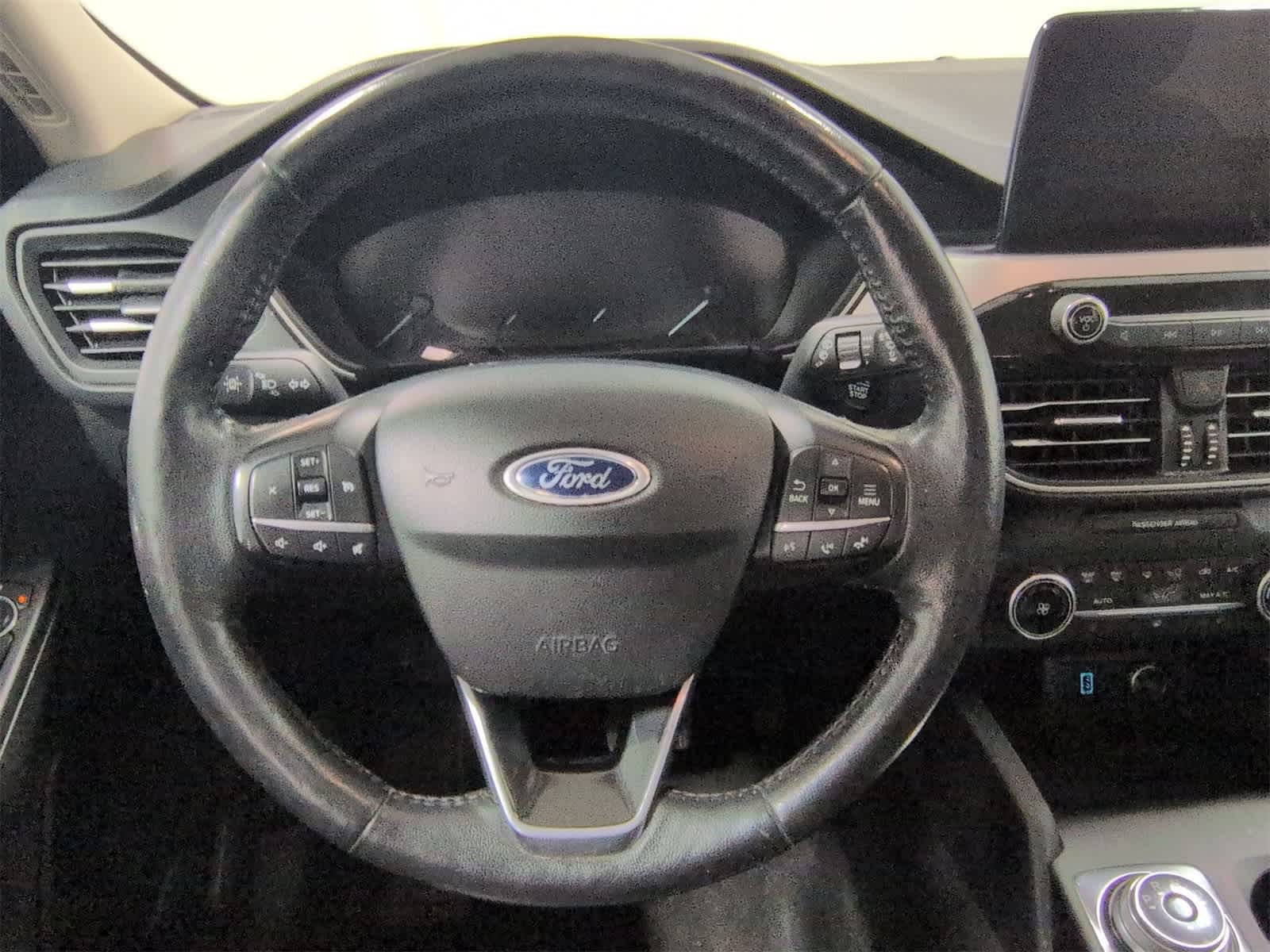 Thumbnail: 2020 Ford Escape - 23