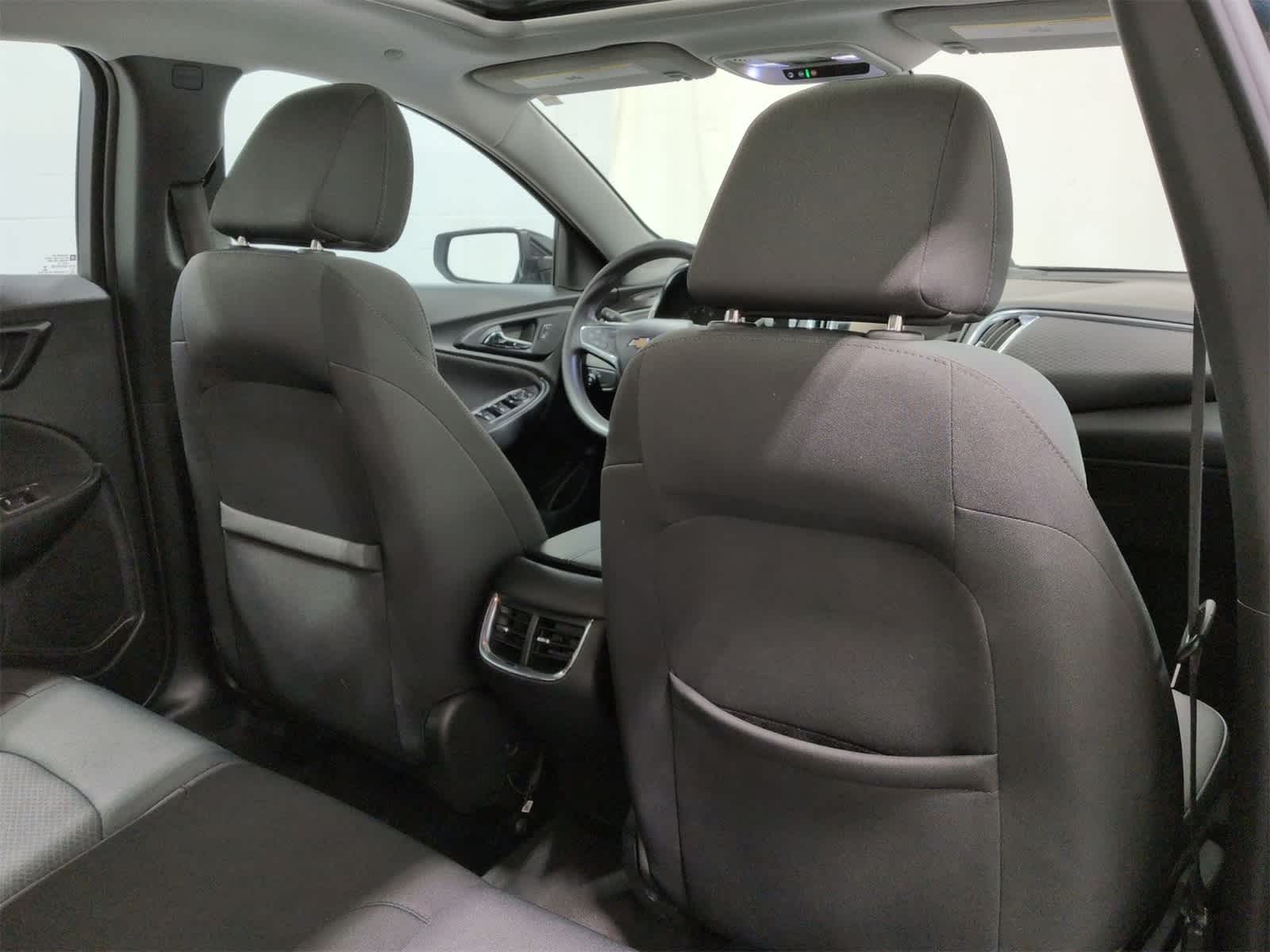 Thumbnail: 2020 Chevrolet Malibu - 19