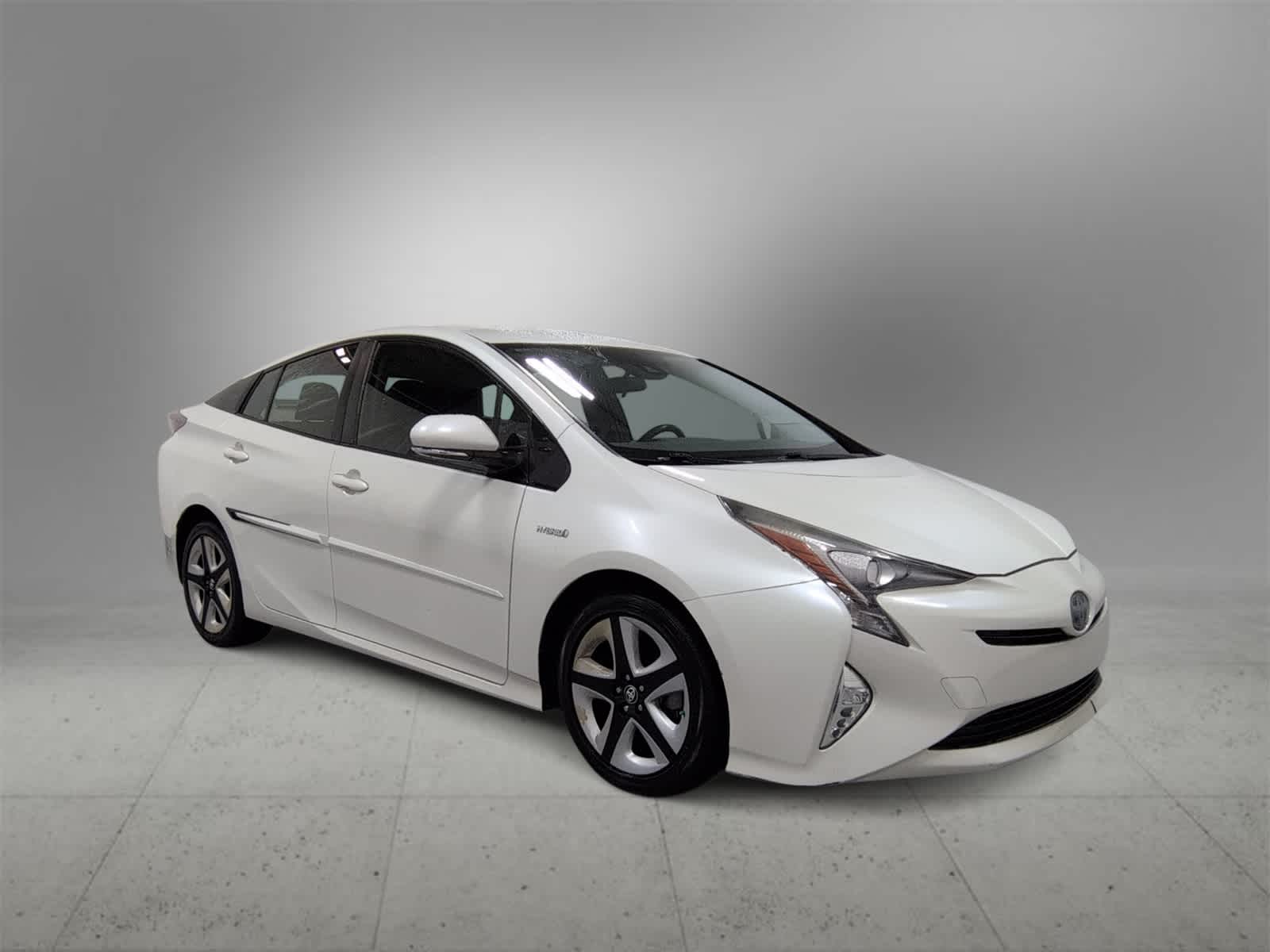 2016 Toyota Prius Two Eco Three Four Touring photo 2