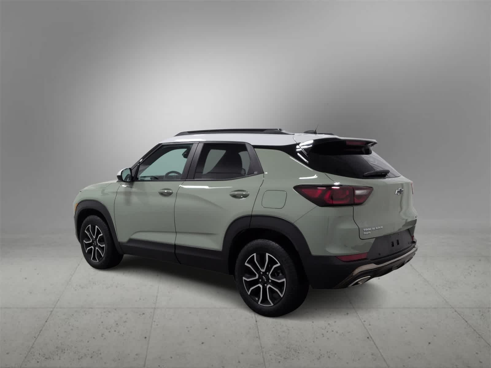 Thumbnail: 2024 Chevrolet TrailBlazer - 6