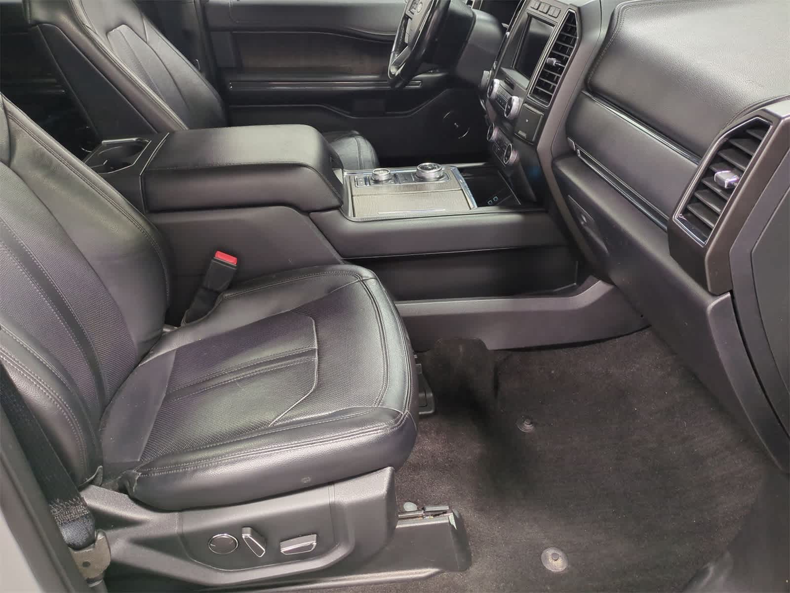 Thumbnail: 2019 Ford Expedition MAX - 23
