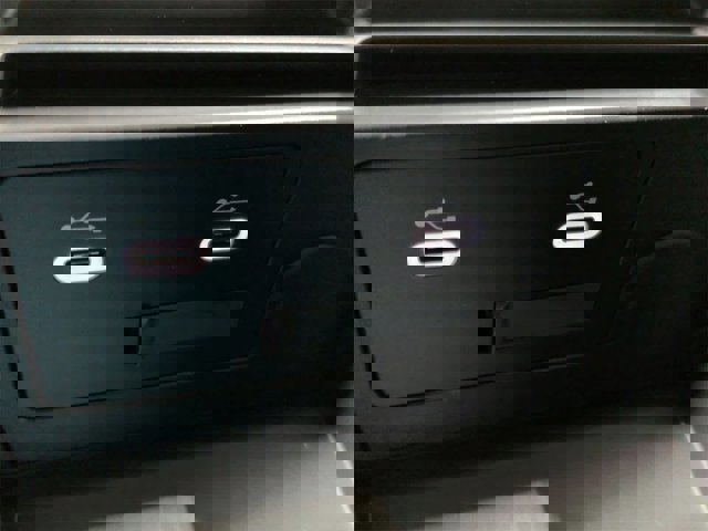 Thumbnail: 2025 Mazda CX-30 - 32