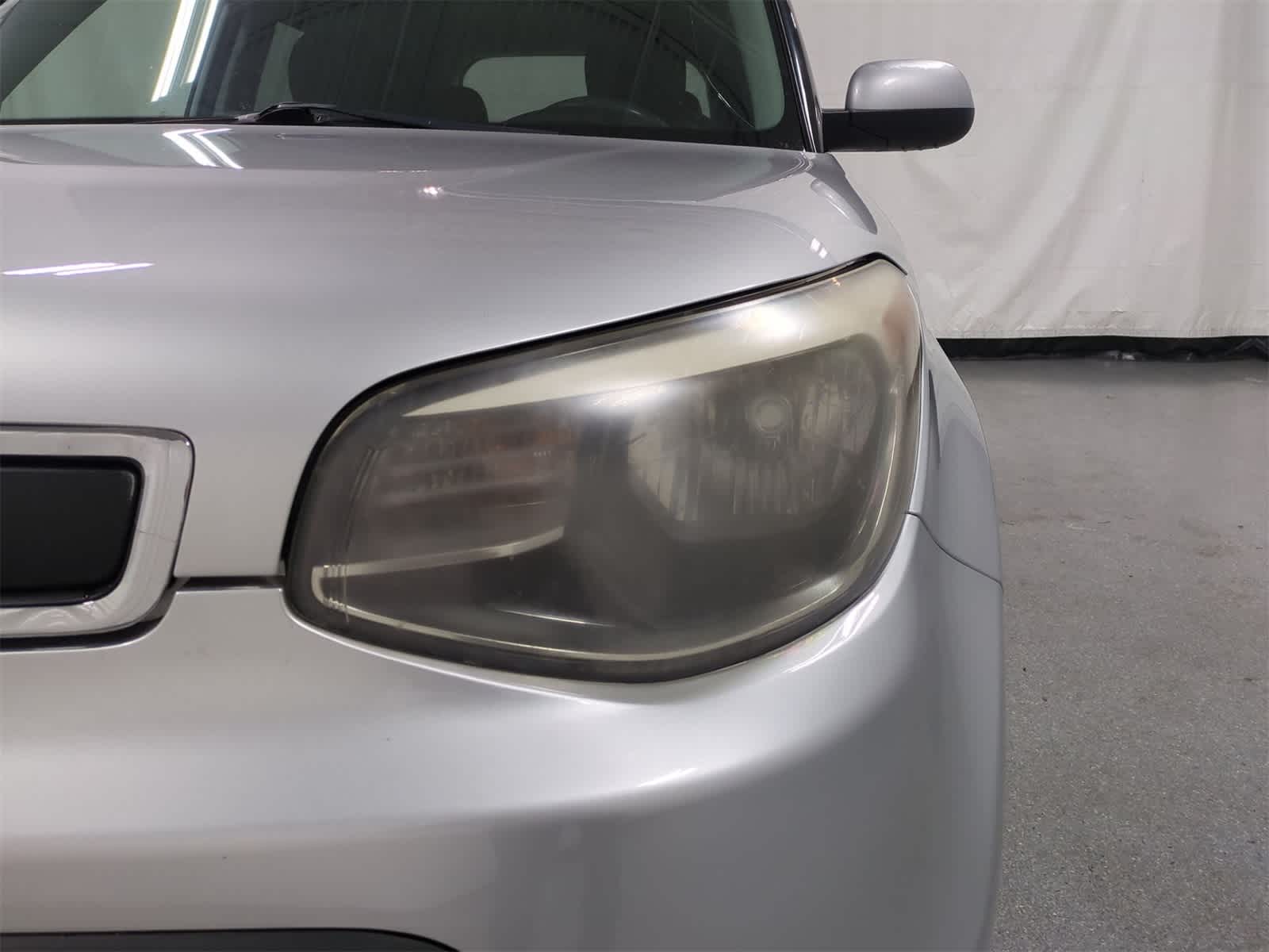 Thumbnail: 2016 Kia Soul - 11