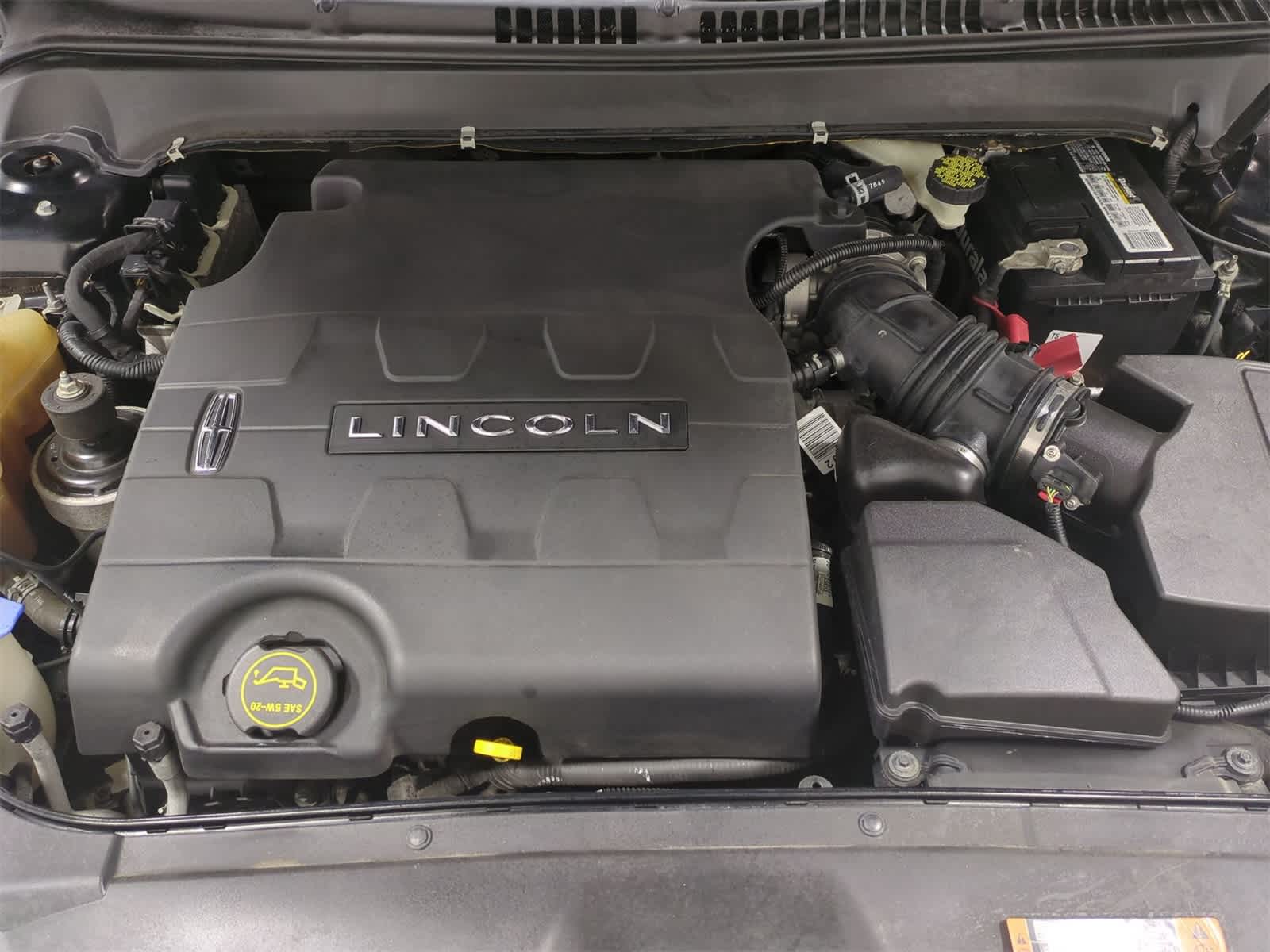 Thumbnail: 2016 Lincoln MKZ - 15