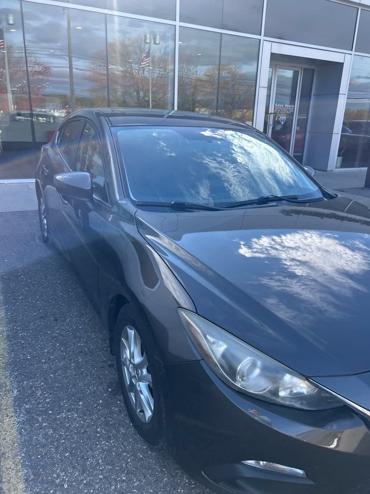 Used 2014 Mazda MAZDA3 i Touring with VIN JM1BM1L74E1126908 for sale in Farmington Hills, MI
