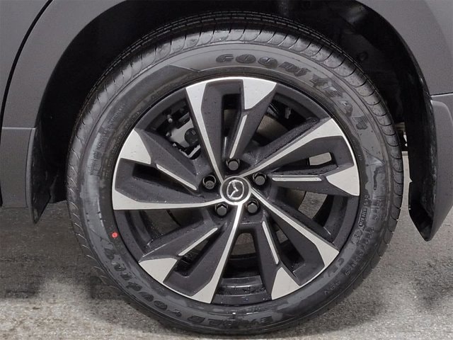 Thumbnail: 2026 Mazda CX-50 - 14