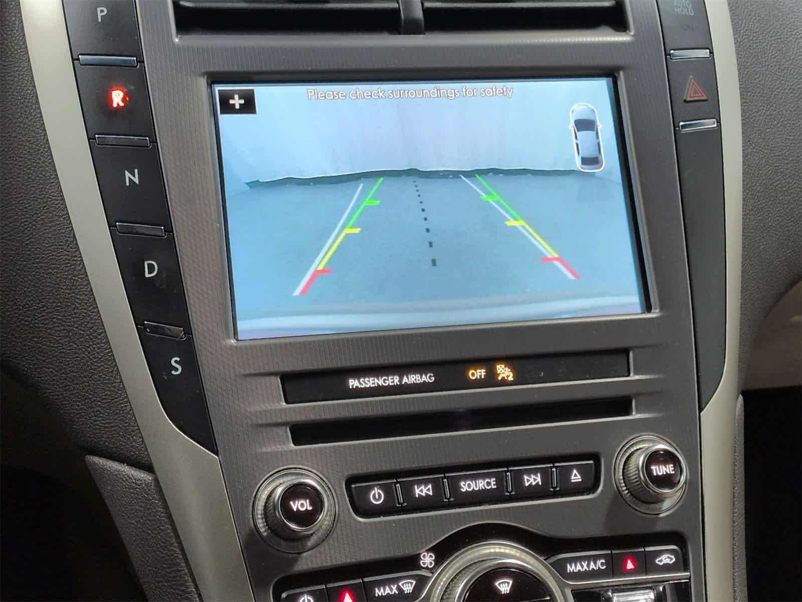 Thumbnail: 2017 Lincoln MKZ - 32