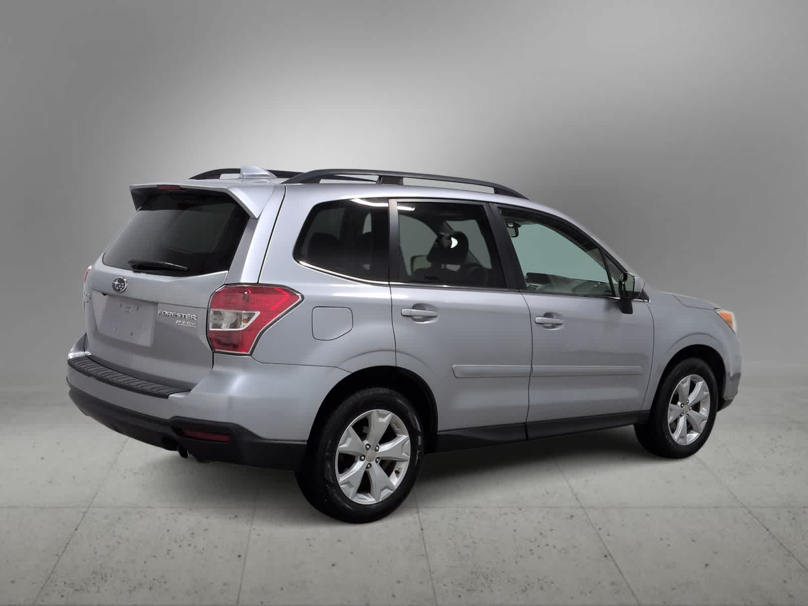 Thumbnail: 2016 Subaru Forester - 8