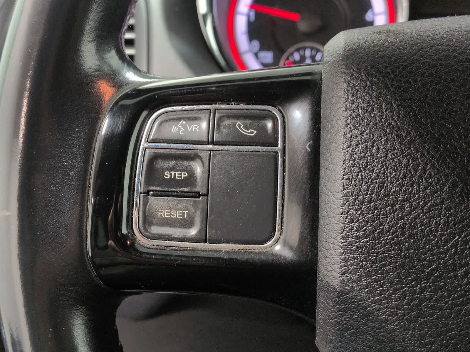 Thumbnail: 2019 Dodge Grand Caravan - 28