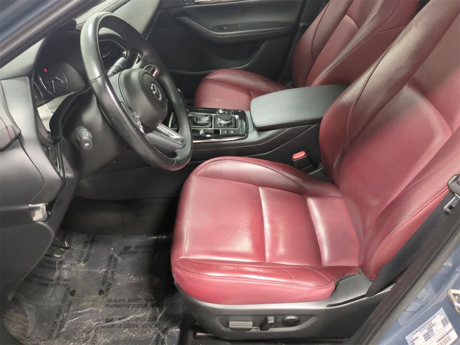 2022 Mazda CX-30 2.5 S Carbon photo 2