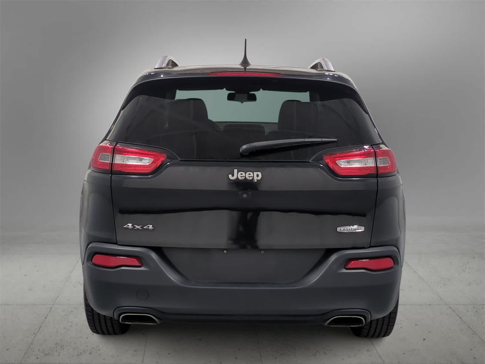 Thumbnail: 2016 Jeep Cherokee - 7