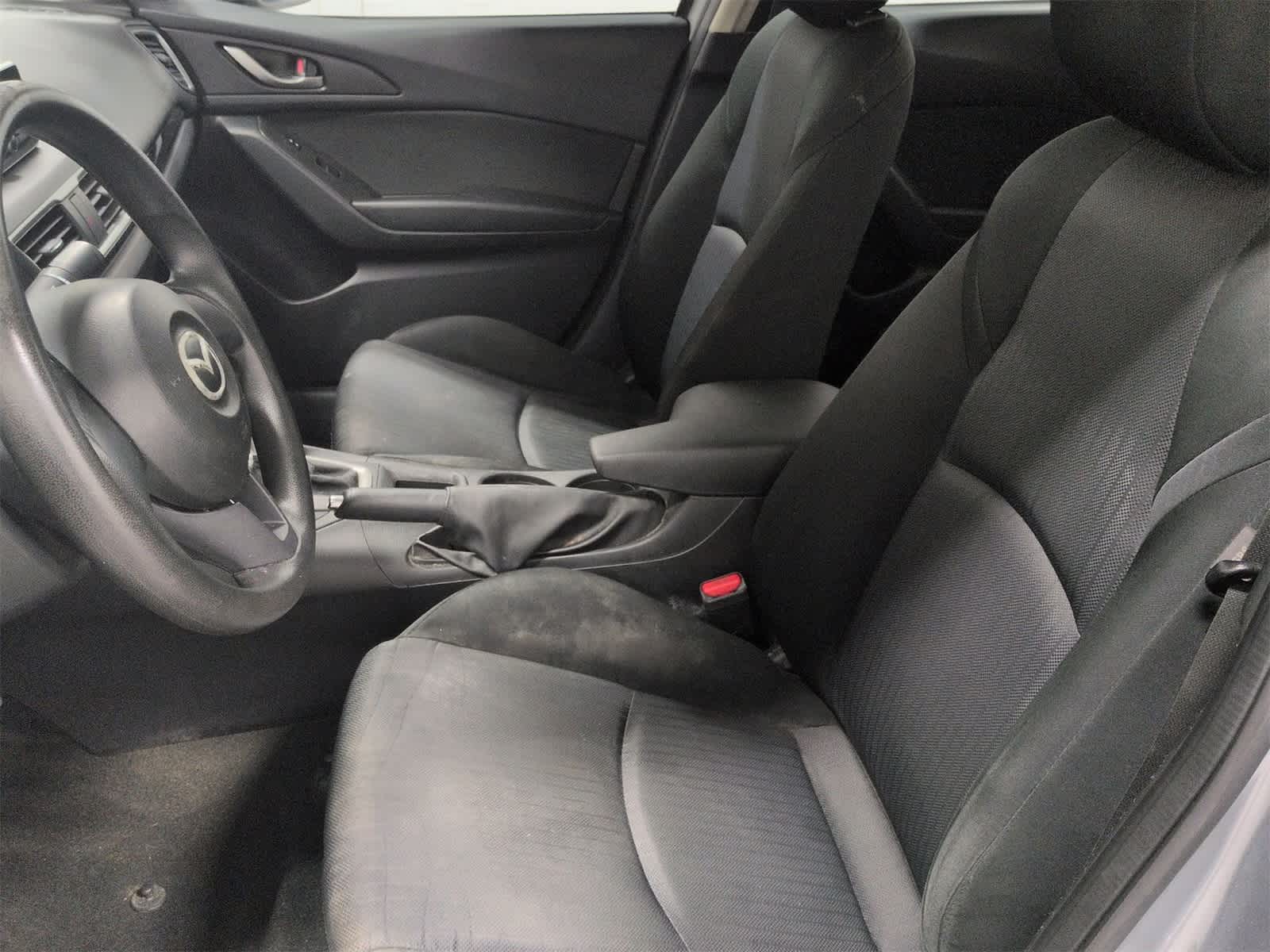 Thumbnail: 2015 Mazda Mazda3 - 17