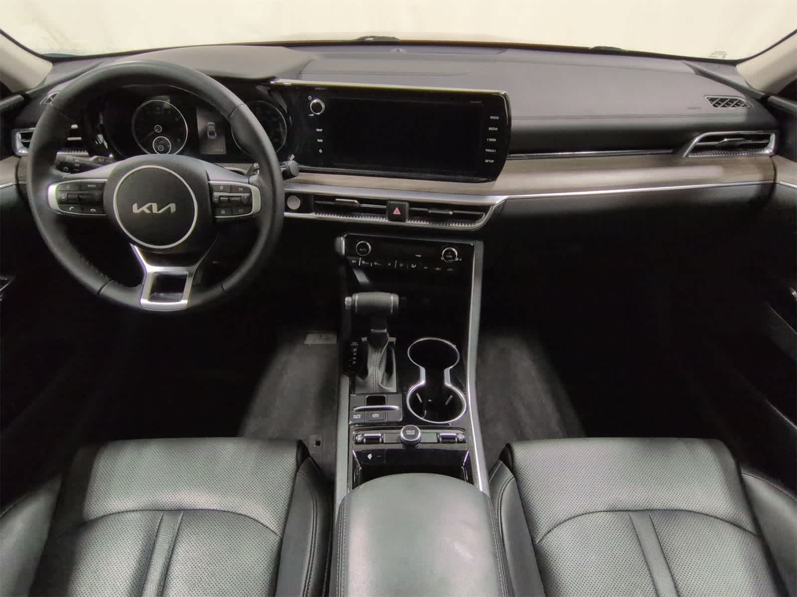 Thumbnail: 2023 Kia K5 - 16