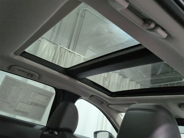 Thumbnail: 2025 Mazda CX-50 - 23