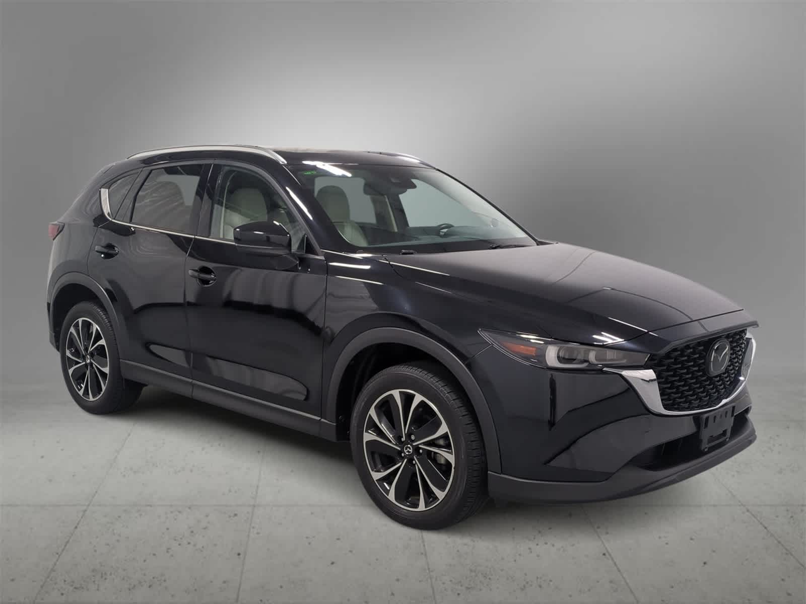 Thumbnail: 2022 Mazda CX-5 - 2