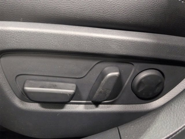 Thumbnail: 2026 Mazda CX-50 - 18