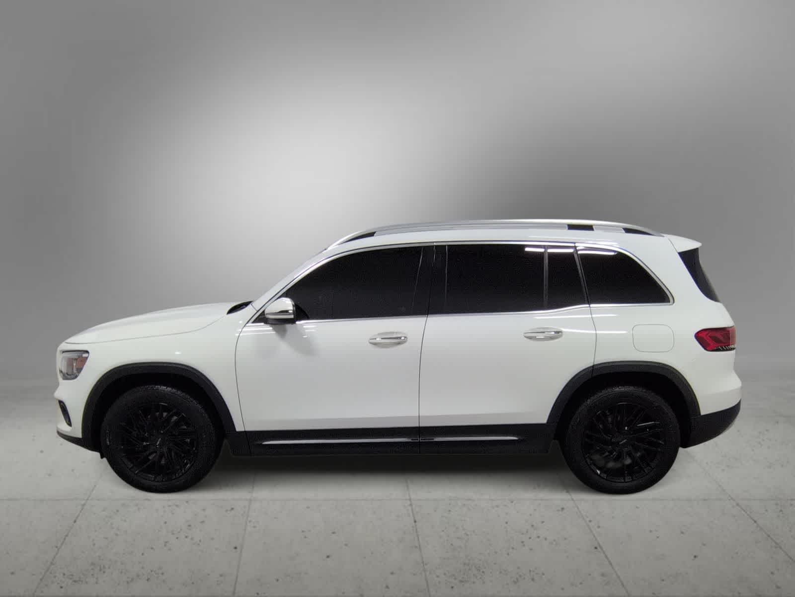 Thumbnail: 2022 Mercedes-Benz GLB - 5