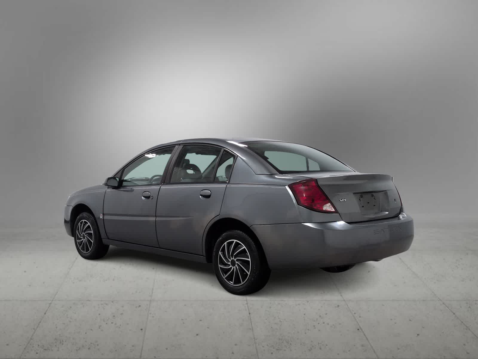 Thumbnail: 2004 Saturn Ion - 6