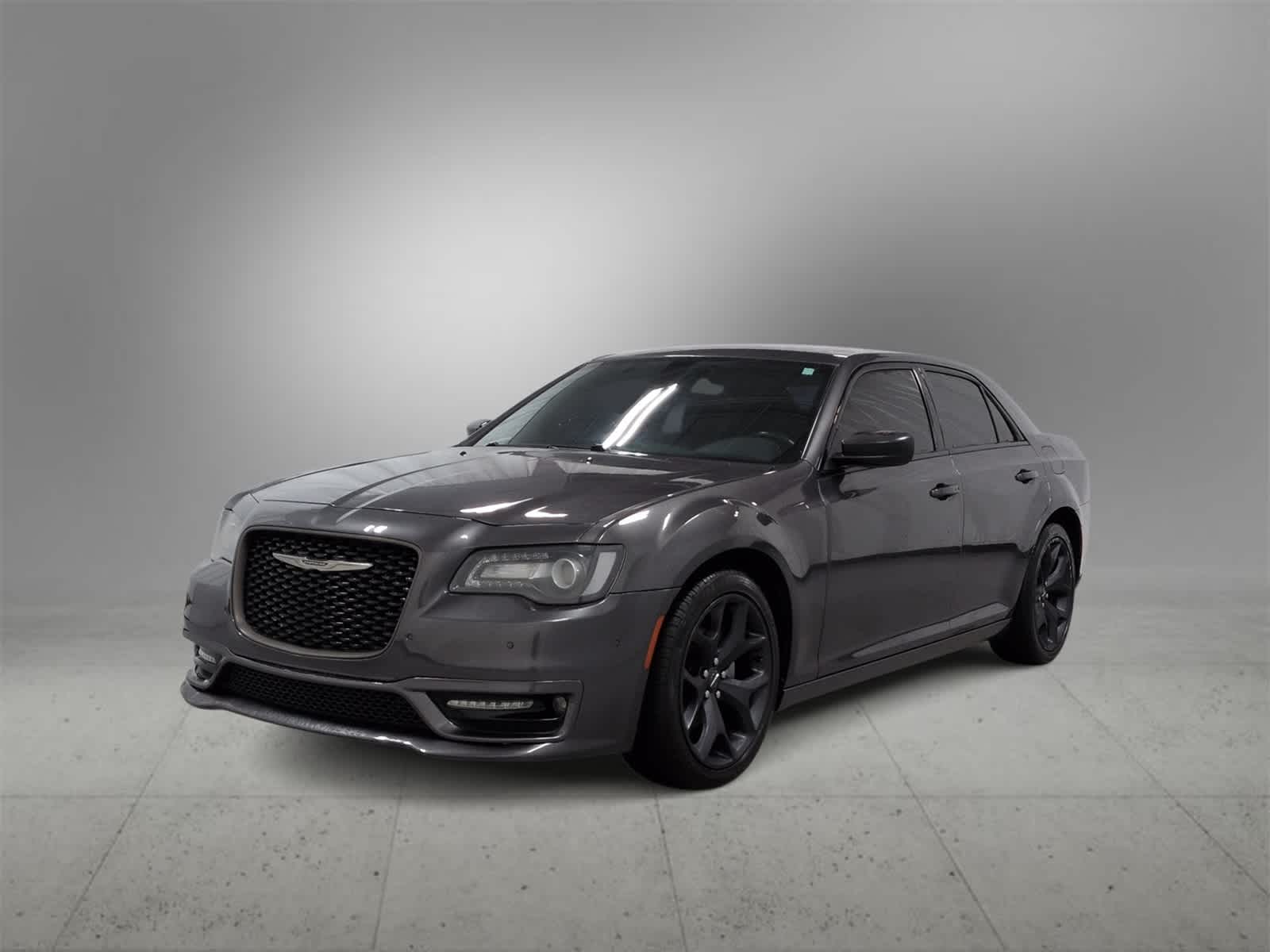 Thumbnail: 2022 Chrysler 300 - 1