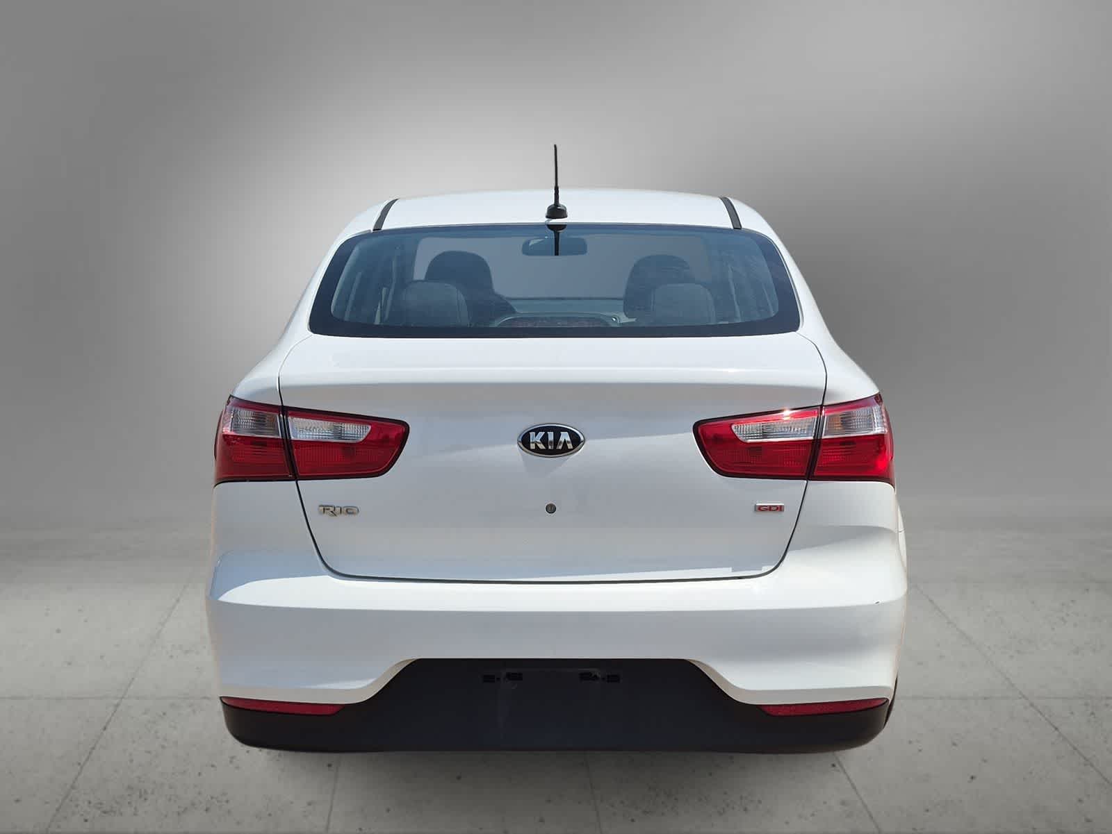 Thumbnail: 2016 Kia Rio - 7
