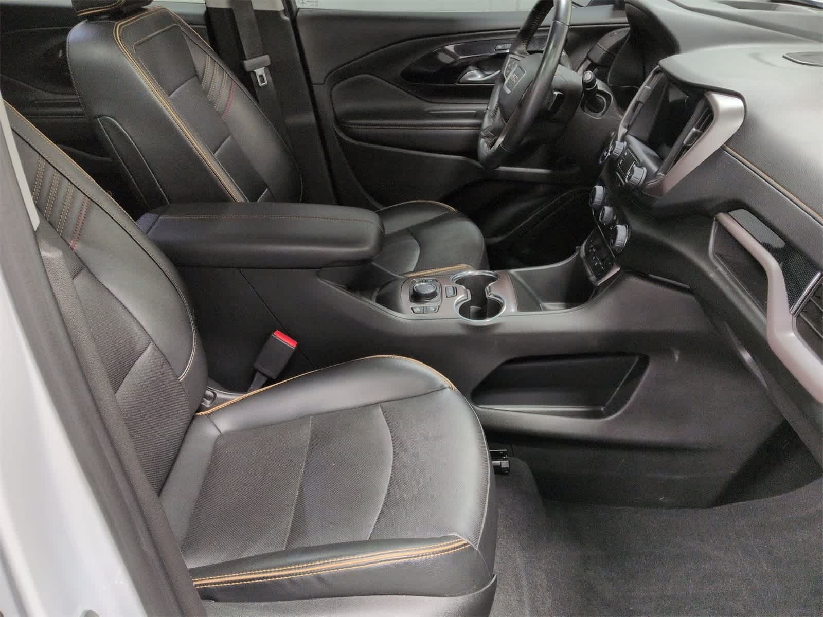 Thumbnail: 2022 GMC Terrain - 24