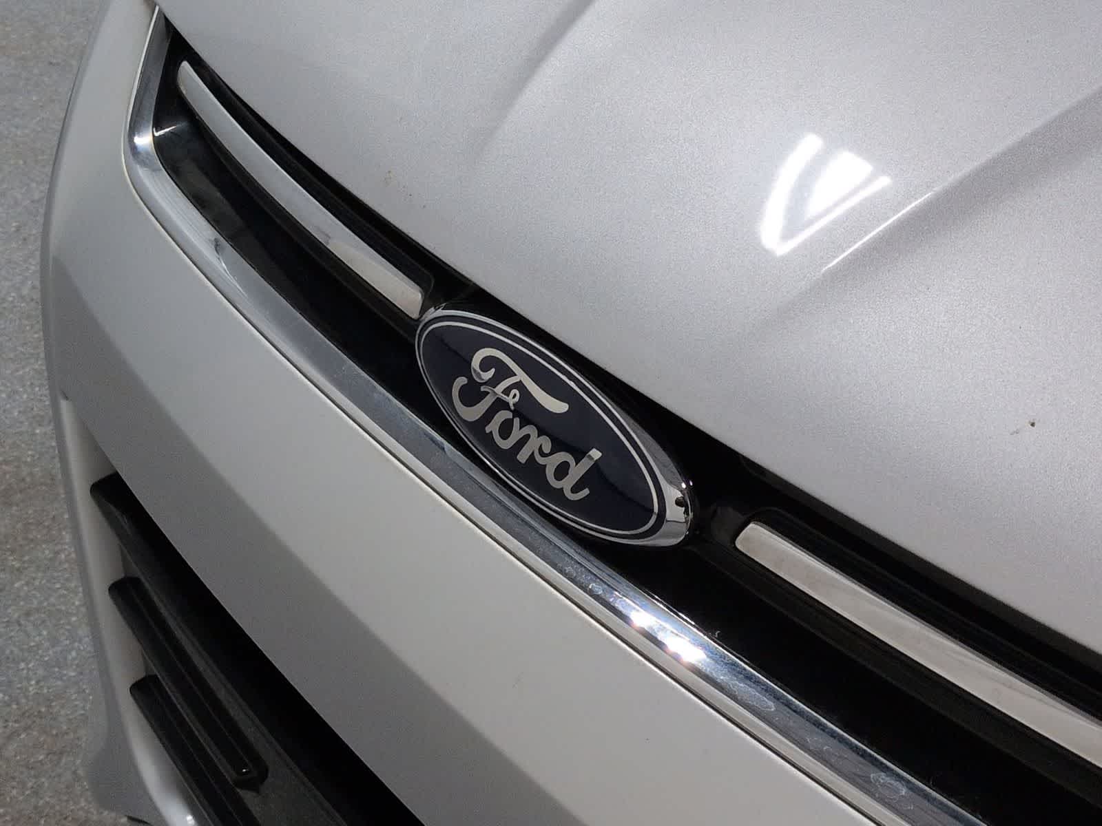 Thumbnail: 2013 Ford Escape - 12