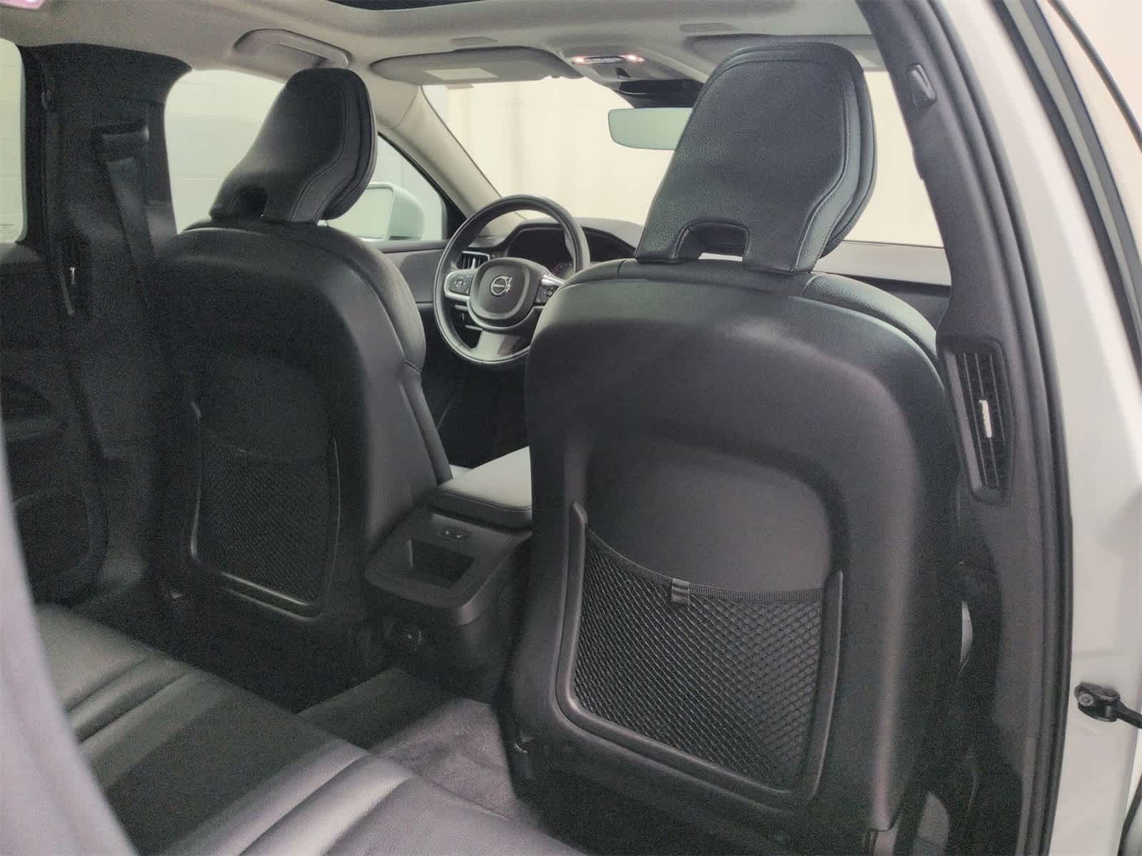 Thumbnail: 2021 Volvo S60 - 19