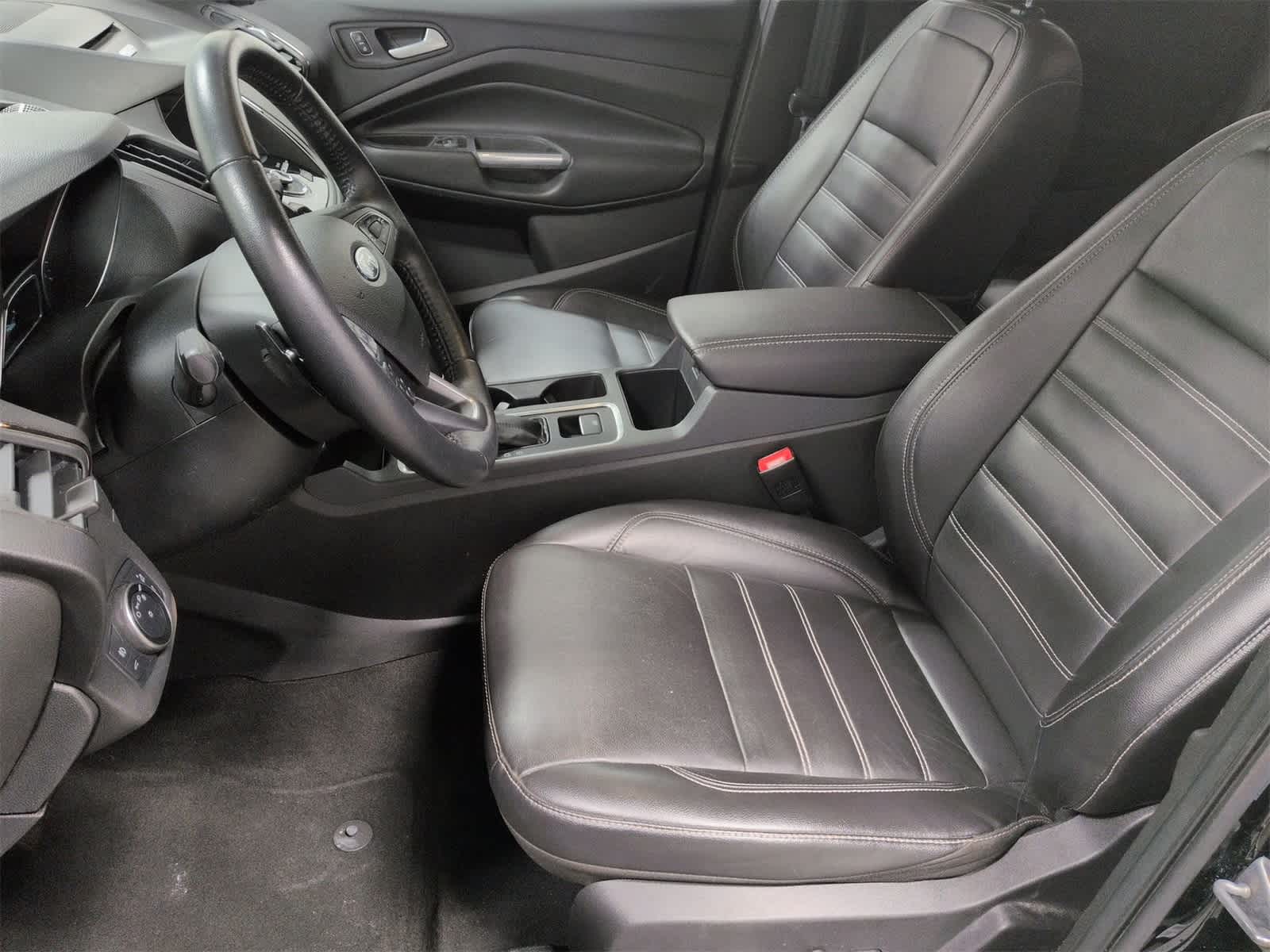 Thumbnail: 2017 Ford Escape - 16