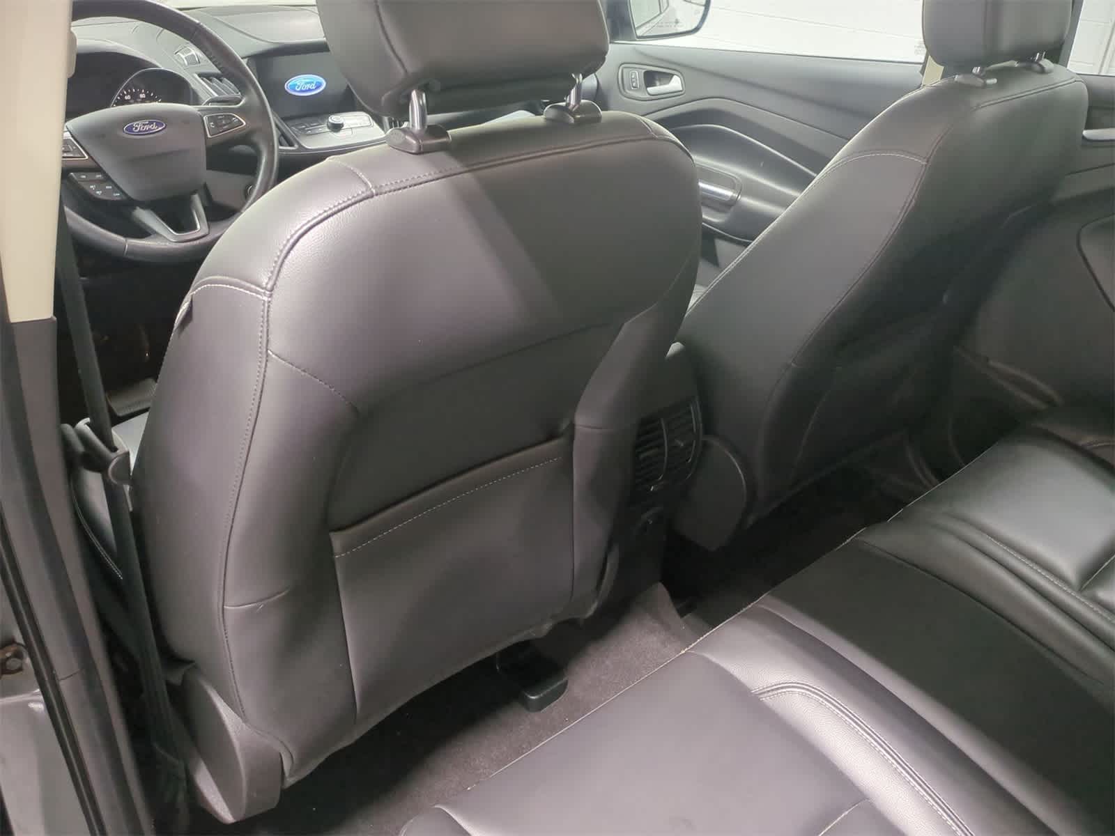 Thumbnail: 2019 Ford Escape - 19