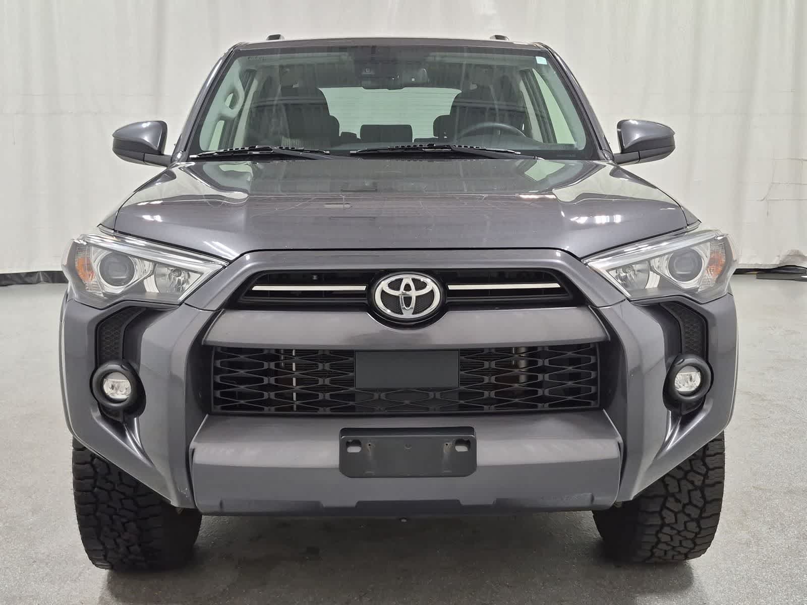 Thumbnail: 2022 Toyota 4Runner - 17
