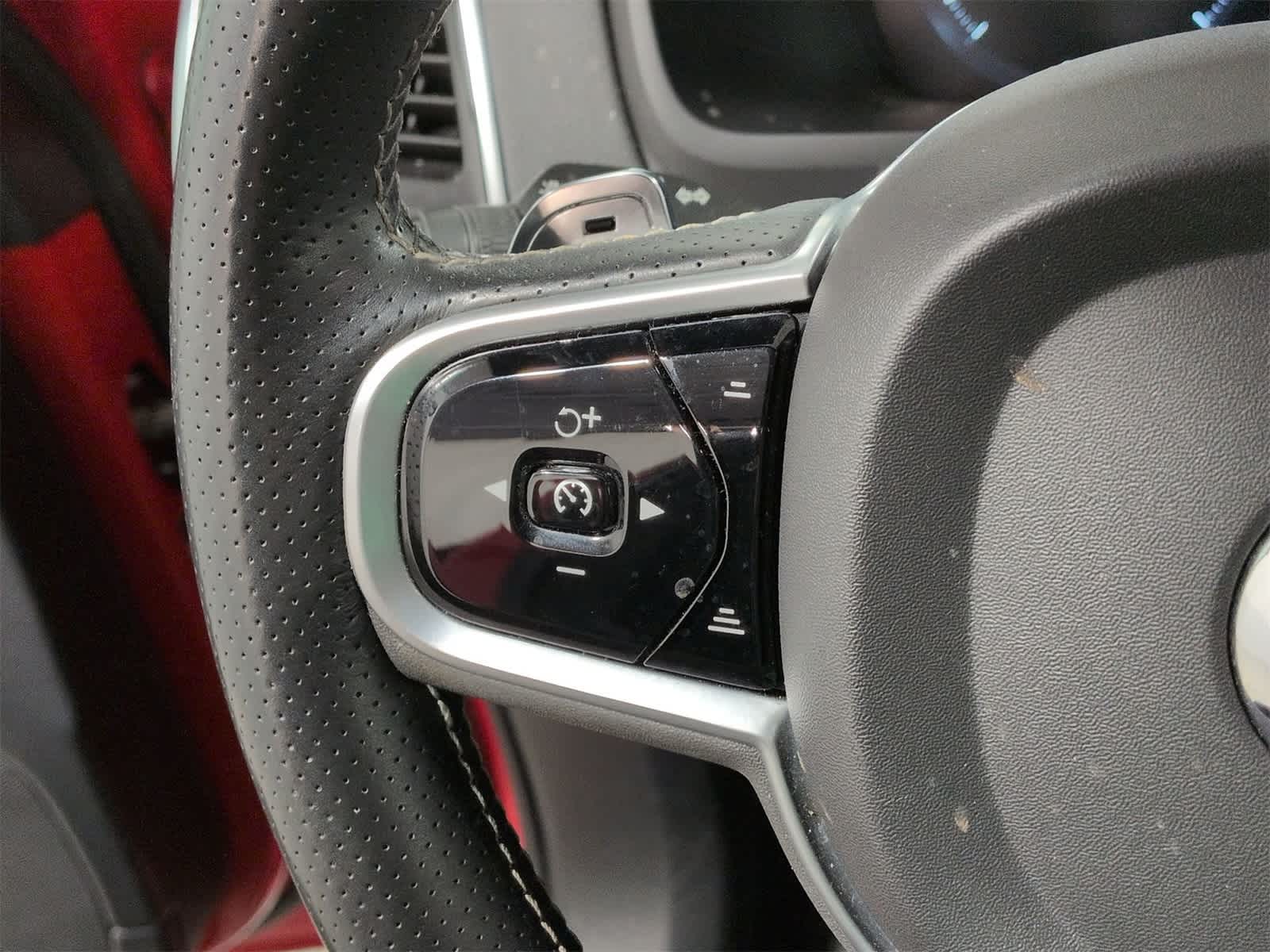 Thumbnail: 2019 Volvo XC90 - 26