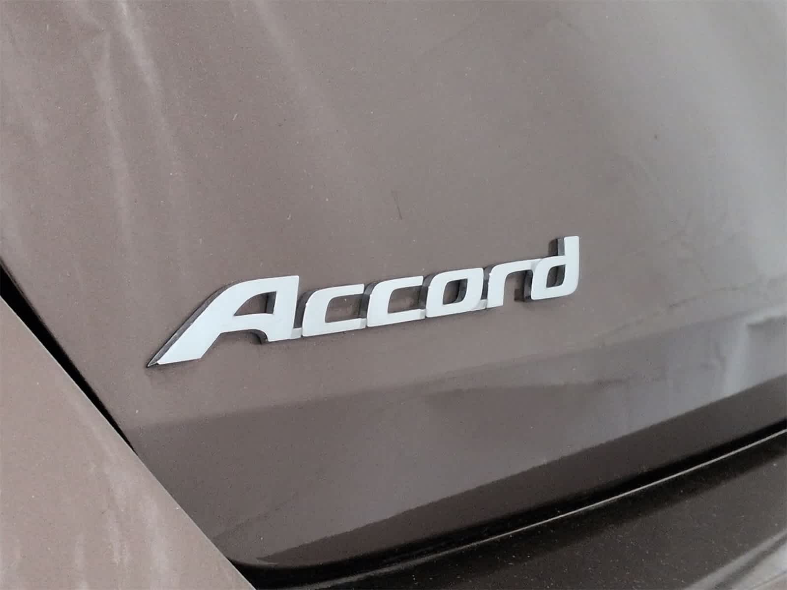 Thumbnail: 2015 Honda Accord - 13