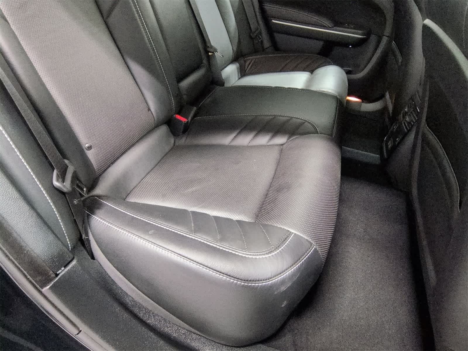 Thumbnail: 2023 Chrysler 300 - 22